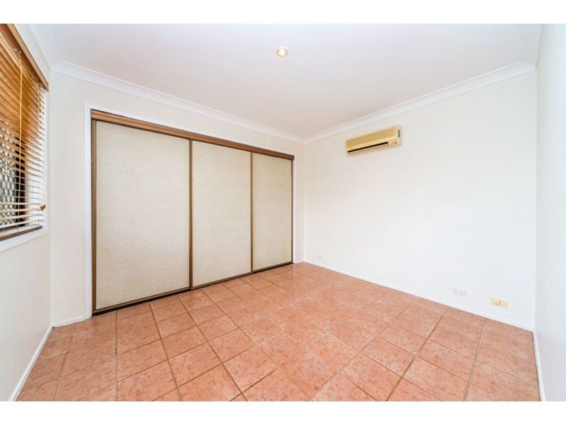 126 Wilson St, Labrador QLD 4215