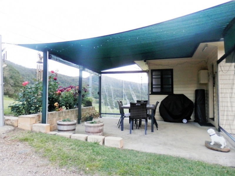 92 Gap Road, Cedar Pocket QLD 4570