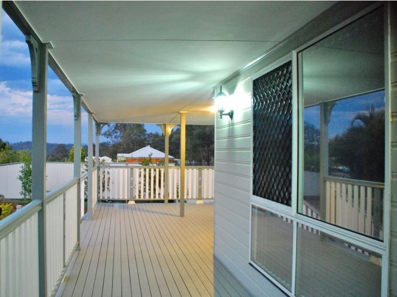 41 Parkridge Drive, Withcott QLD 4352