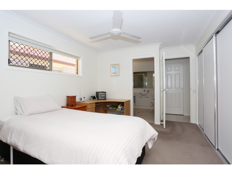 Sandstone Point QLD 4511