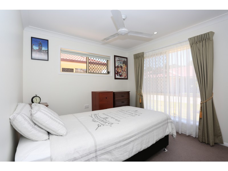 Sandstone Point QLD 4511