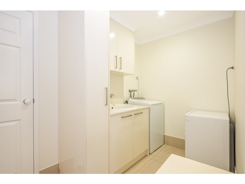 Sandstone Point QLD 4511