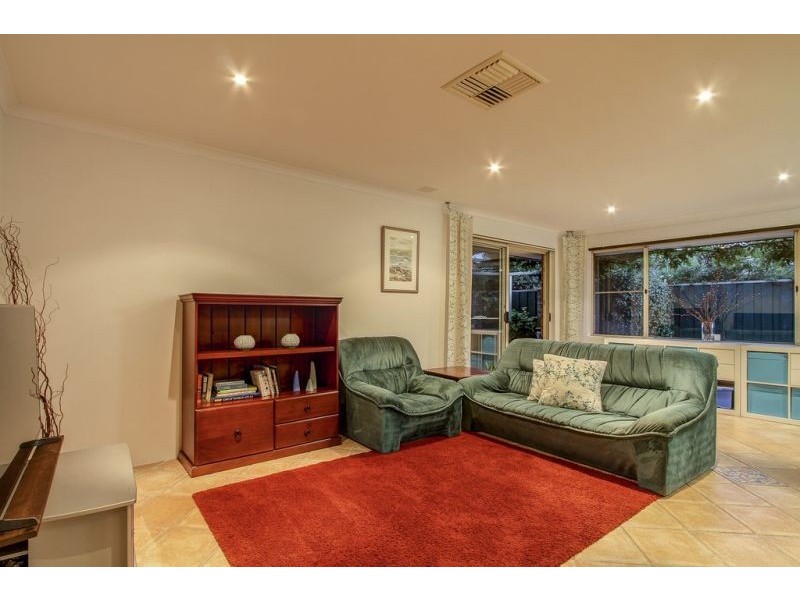 1 Disney St, Brentwood WA 6153