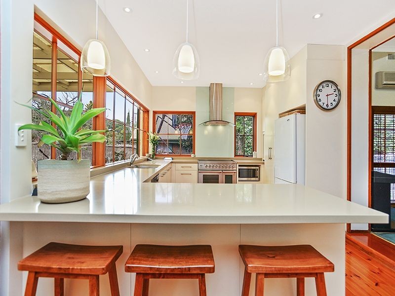 8 Renown Avenue, Victor Harbor SA 5211
