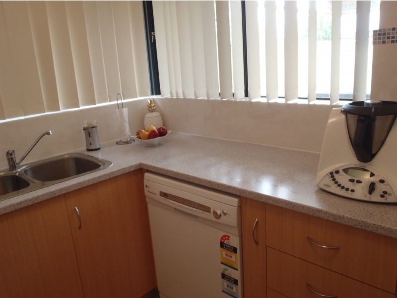 4/132 Clayton Street, Bellevue WA 6056