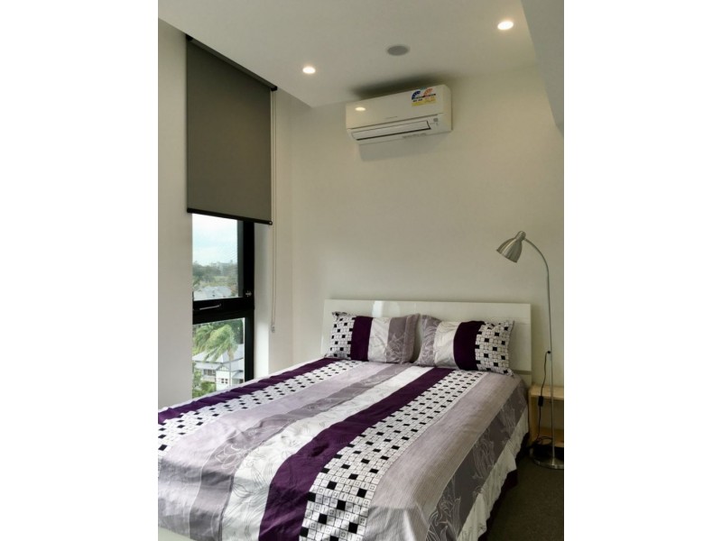 477/Street Boundary, Spring Hill QLD 4000