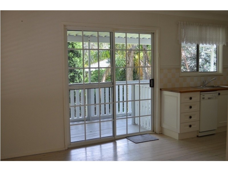 22 Sandra Street, Fennell Bay NSW 2283
