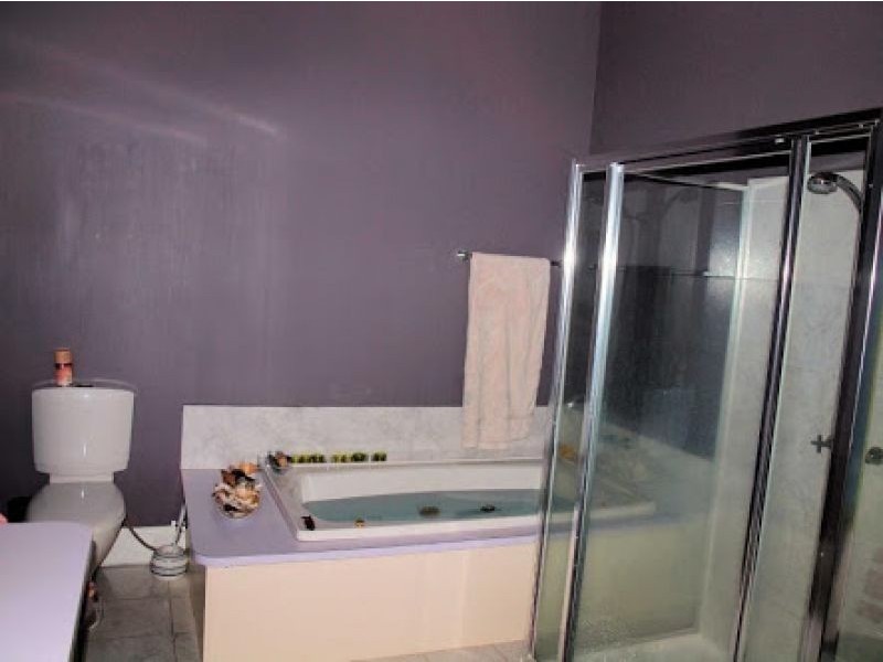 100 Railway Place, Elmore VIC 3558