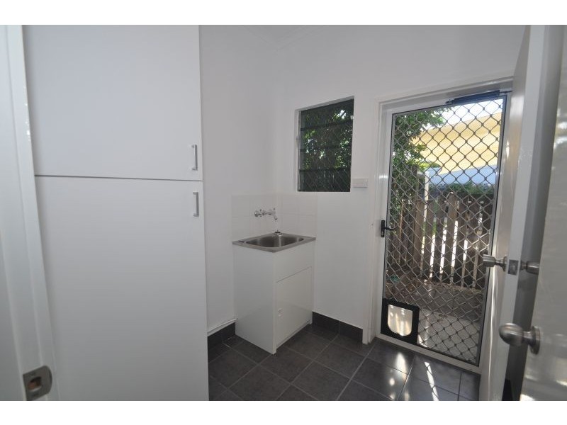 89 Wattle St, Yorkeys Knob QLD 4878