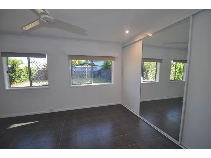 89 Wattle St, Yorkeys Knob QLD 4878