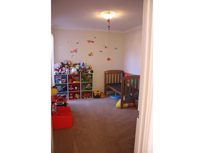 4/187 Cammillo Road, Kelmscott WA 6111