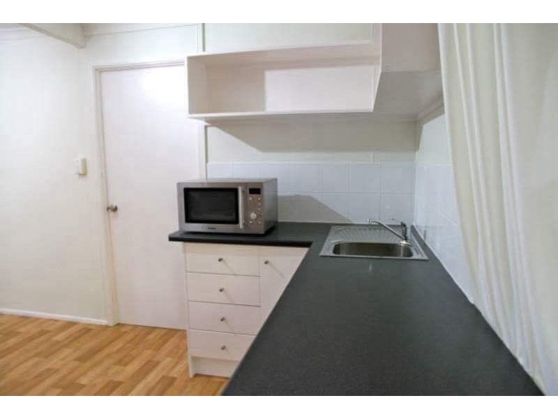 5 Gilbert st, Maroochydore QLD 4558