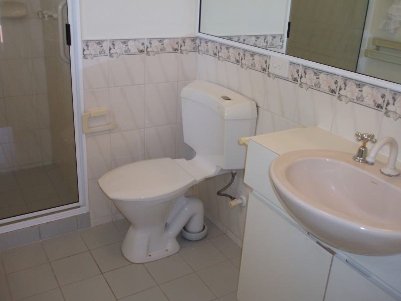 1B Newcomen Road, Stirling WA 6021