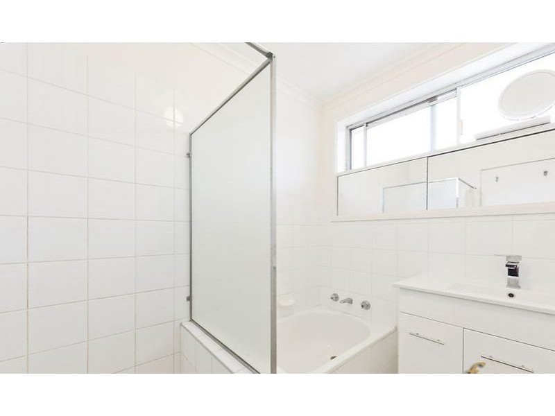 2/2B Threadneedle Street, Balwyn VIC 3103