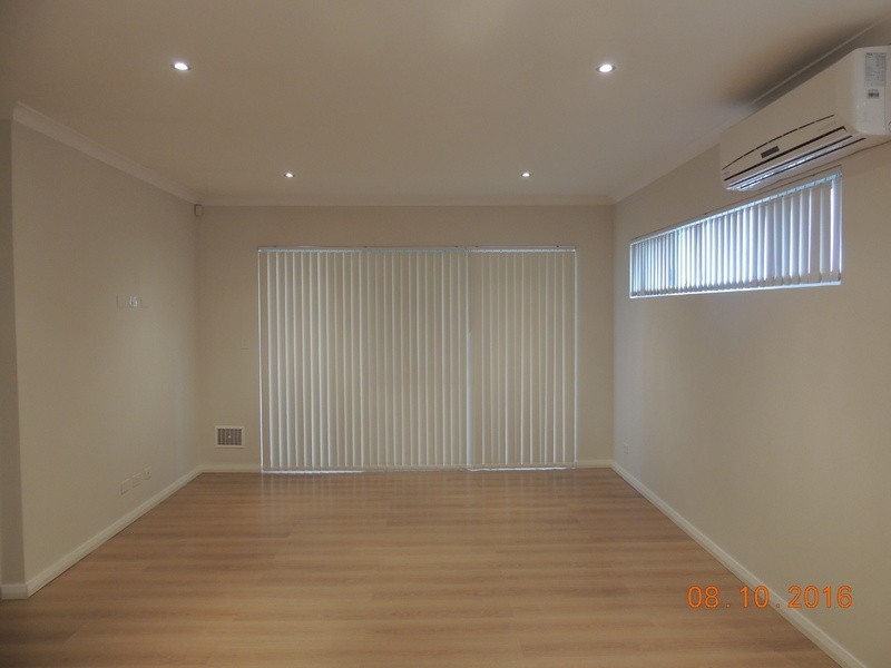 7 Birwash Pl, Nollamara WA 6061