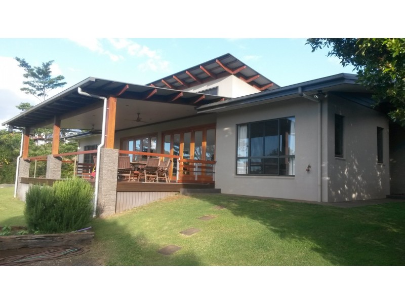 43 Newman Drive, Tolga QLD 4882