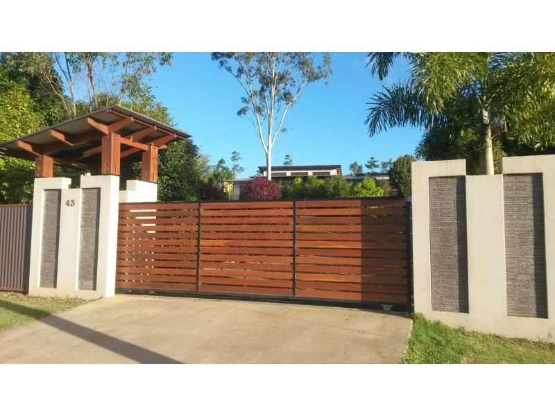 43 Newman Drive, Tolga QLD 4882