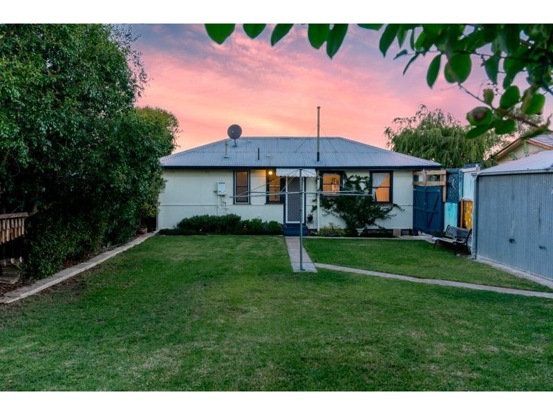224 Lowry St, North Albury NSW 2640