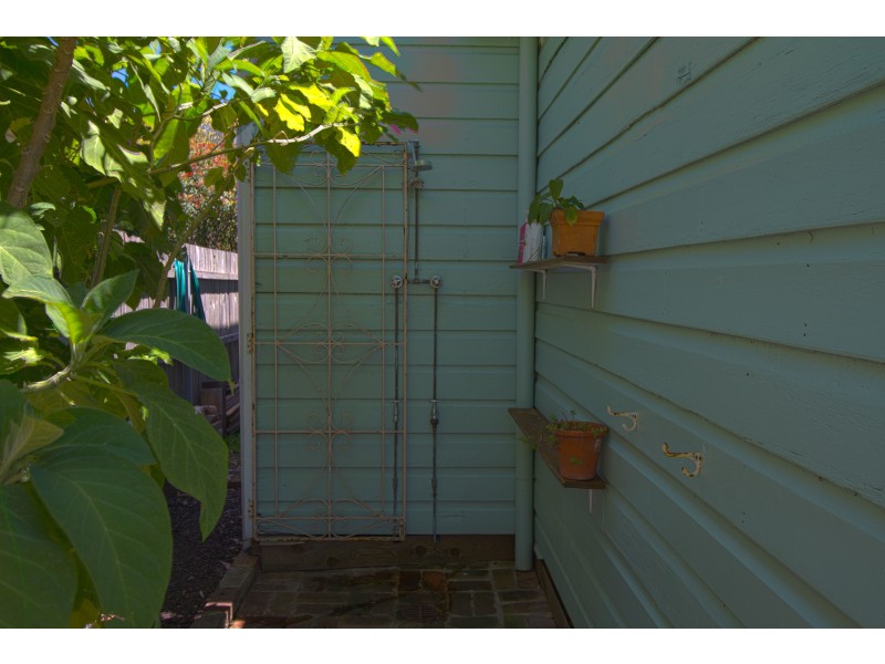 64 Douglas St, Stockton NSW 2295