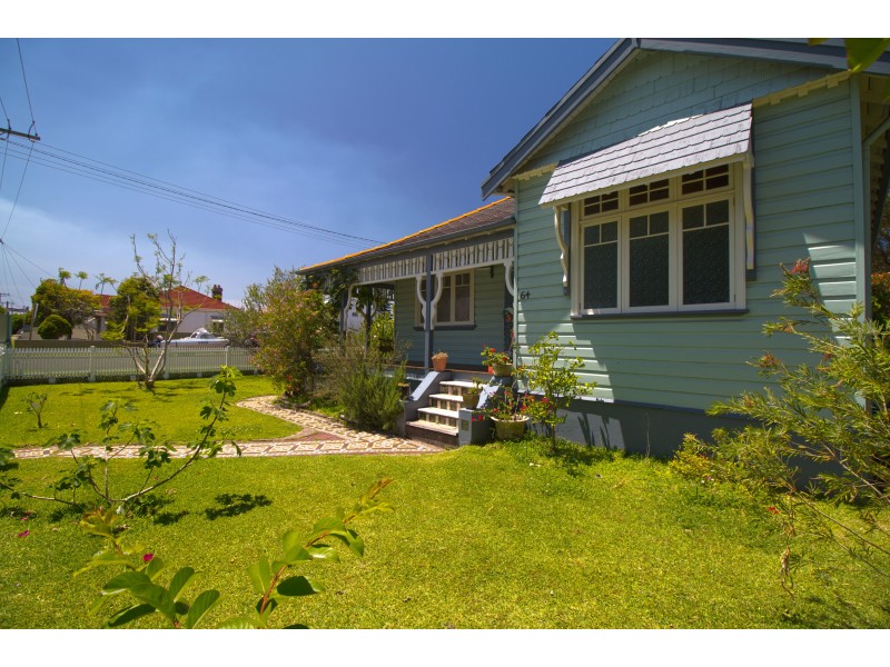 64 Douglas St, Stockton NSW 2295