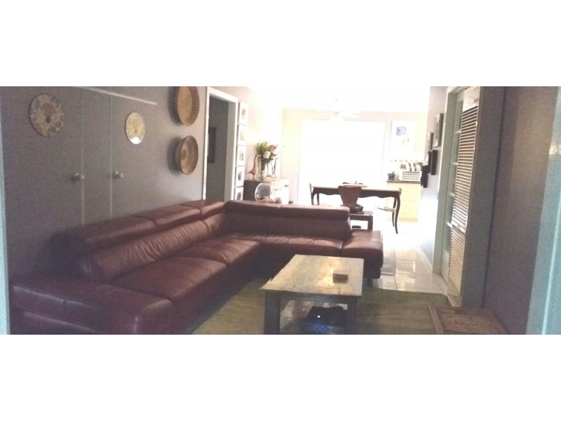 2/567 WEBB ST, Lavington NSW 2641