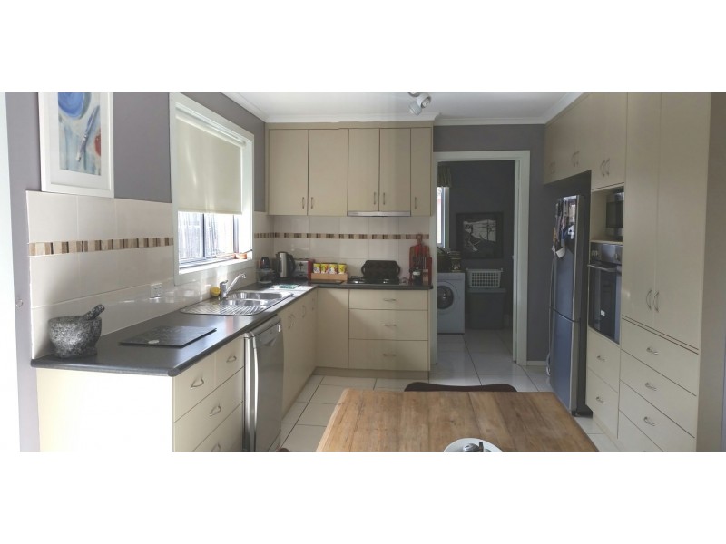 2/567 WEBB ST, Lavington NSW 2641