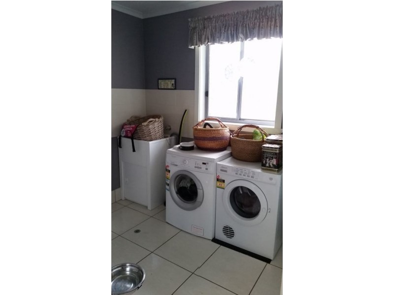 2/567 WEBB ST, Lavington NSW 2641