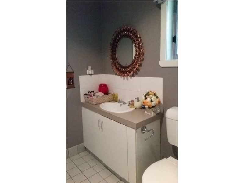 2/567 WEBB ST, Lavington NSW 2641