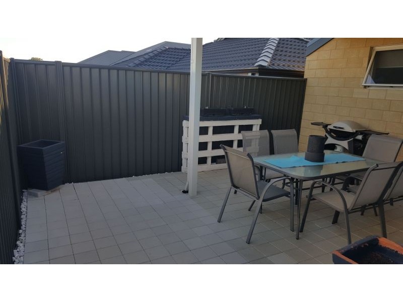 7 Nikon Road, Harrisdale WA 6112