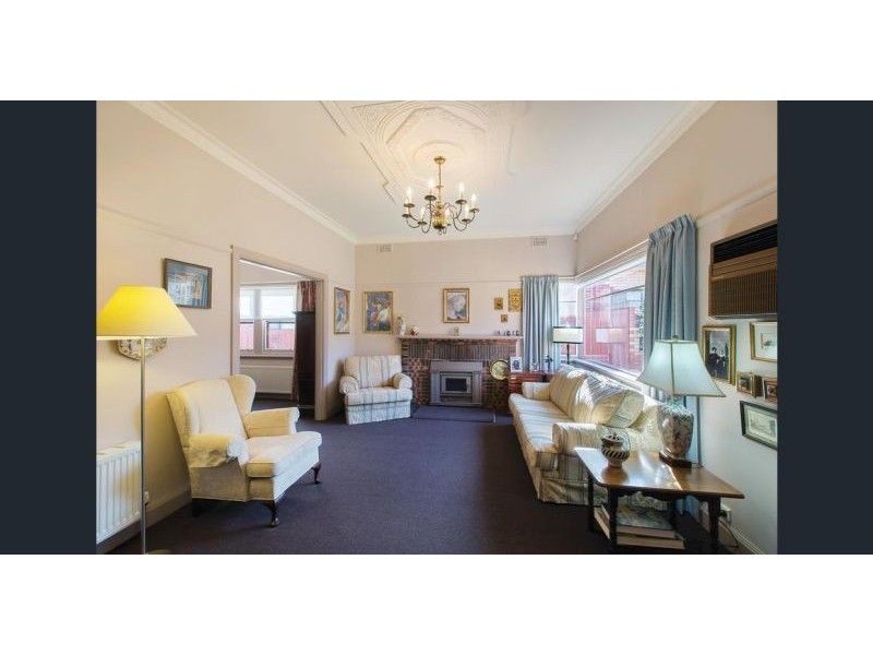 5 Penrhyn Avenue, Glen Iris VIC 3146