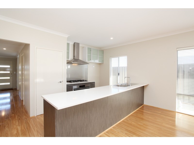 35 Barnevelder Bend, Southern River WA 6110