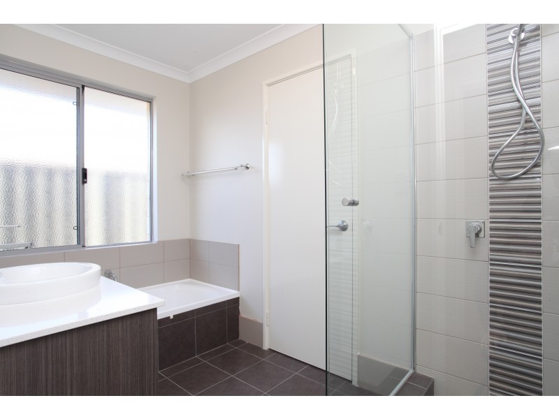 35 Barnevelder Bend, Southern River WA 6110