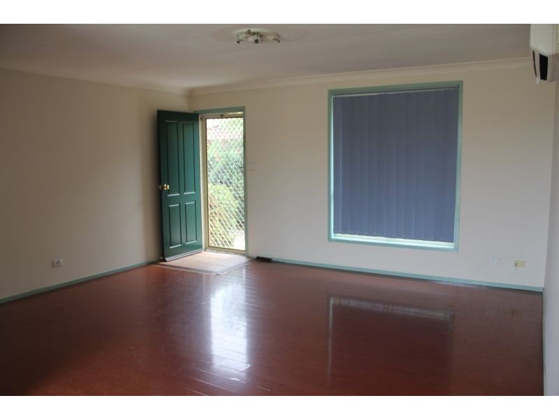 66a Waterbush Cres, Woodberry NSW 2322