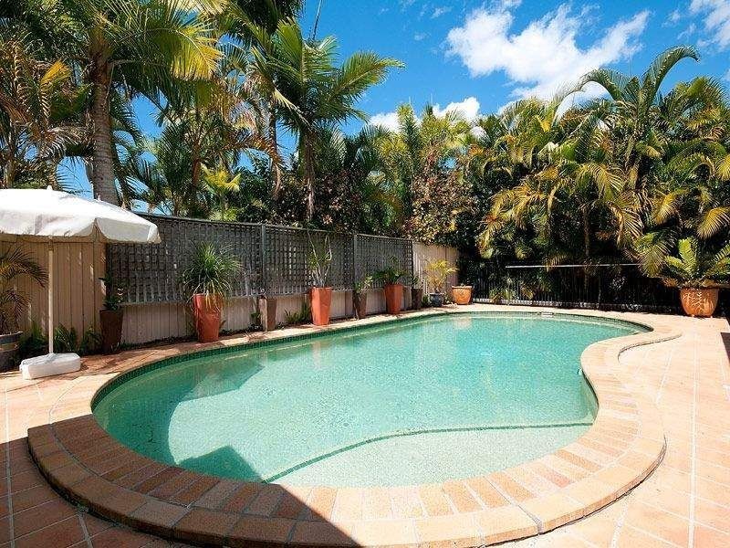 3 Homebush Drive, Robina QLD 4226