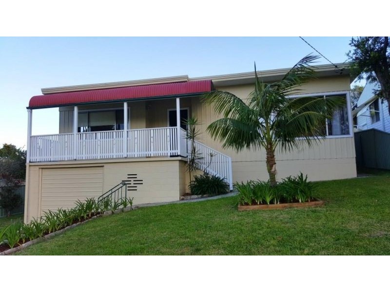 1 Opala Ave, Wyoming NSW 2250