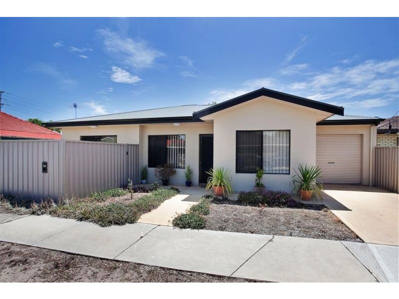 1a Ernest Street, Taperoo SA 5017