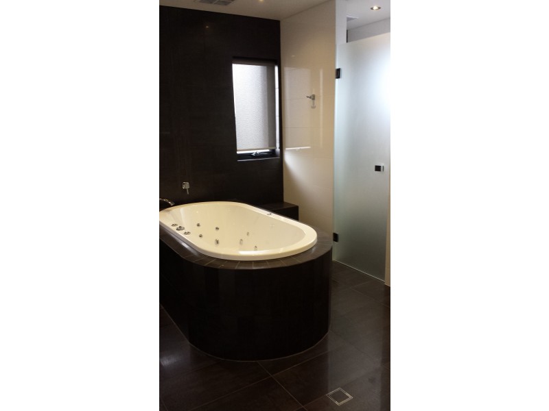 16 Pacific Avenue, Atwell WA 6164