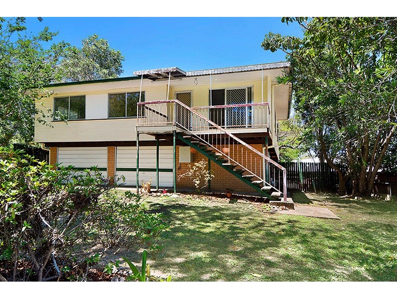 6 Wandearah Crescent, Ferny Hills QLD 4055
