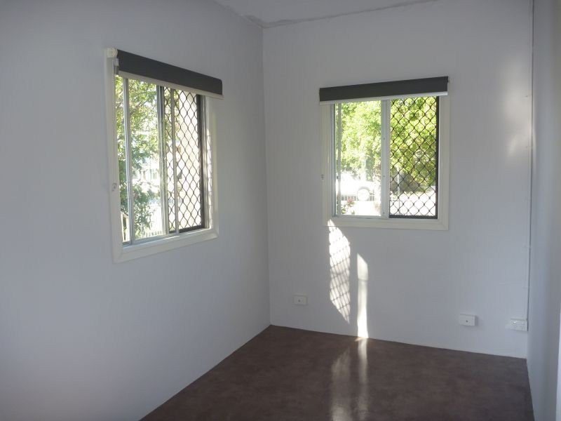 2/4 MacIntosh Street, Auchenflower QLD 4066