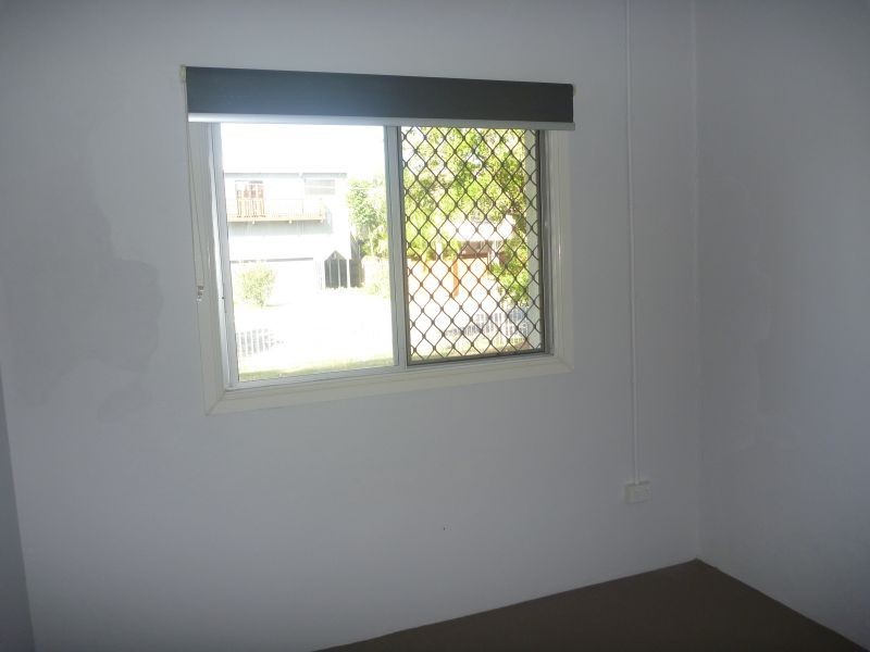 2/4 MacIntosh Street, Auchenflower QLD 4066