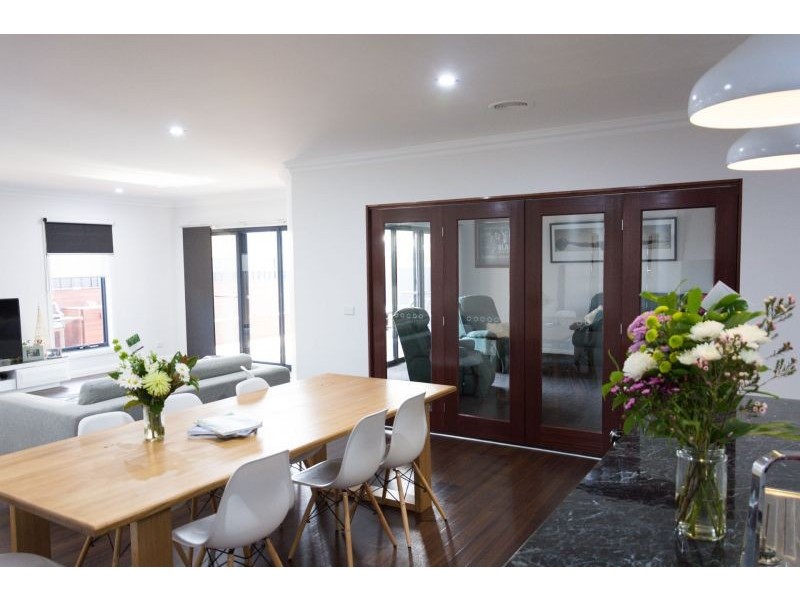 1 Stringybark Drive, Swan Hill VIC 3585