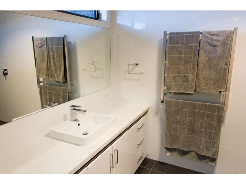 1 Stringybark Drive, Swan Hill VIC 3585