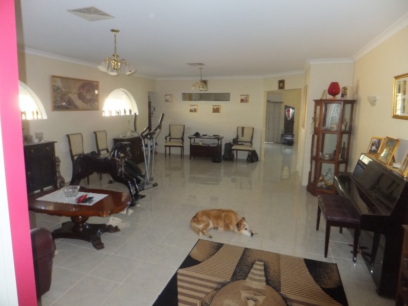 55 Bernley Drive  WA, Viveash WA 6056
