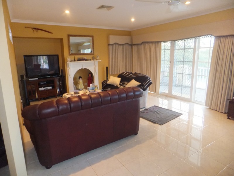 55 Bernley Drive  WA, Viveash WA 6056