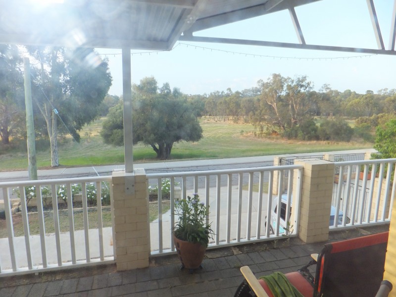 55 Bernley Drive  WA, Viveash WA 6056