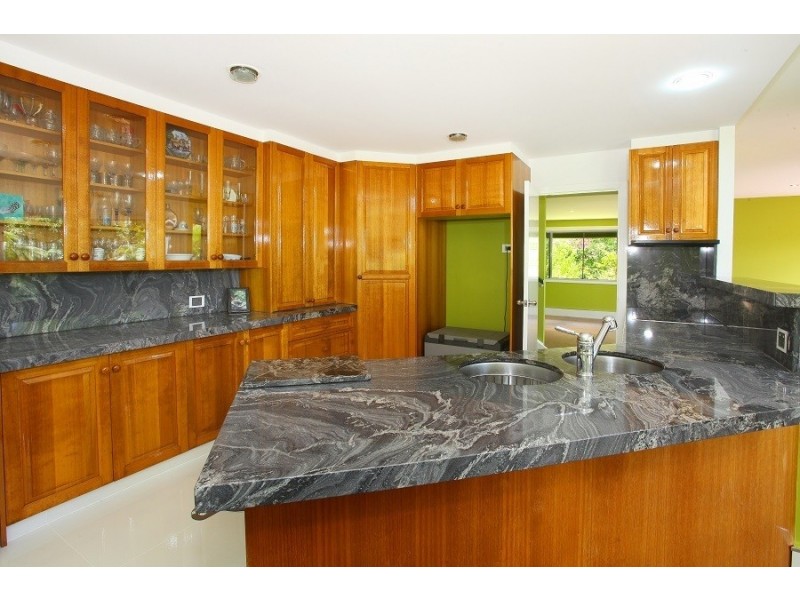 14 Gilward Dr, Mudgeeraba QLD 4213