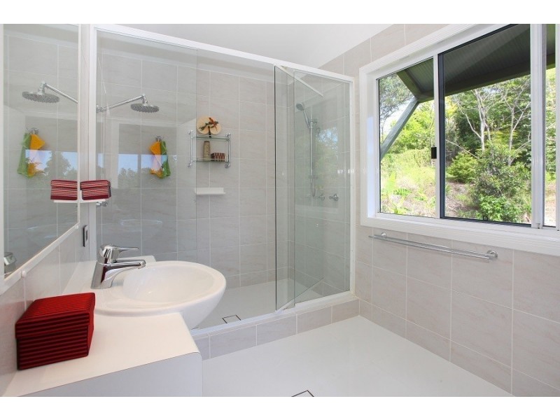 14 Gilward Dr, Mudgeeraba QLD 4213