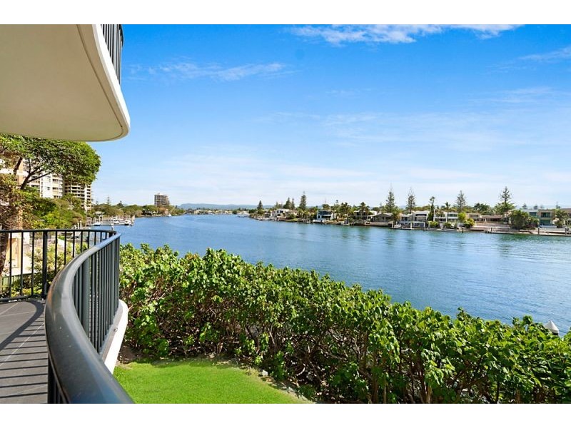 4/2940 Gold Coast Highway, Surfers Paradise QLD 4217