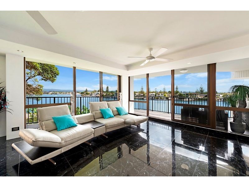 4/2940 Gold Coast Highway, Surfers Paradise QLD 4217