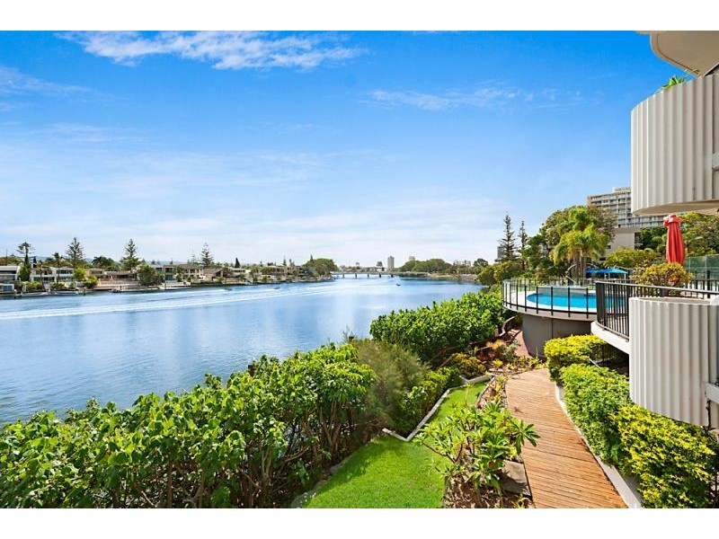 4/2940 Gold Coast Highway, Surfers Paradise QLD 4217